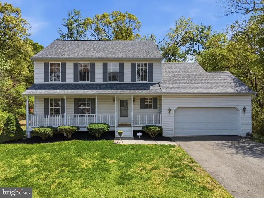 8222 Athena Ln, Severn, MD 21144 - #2