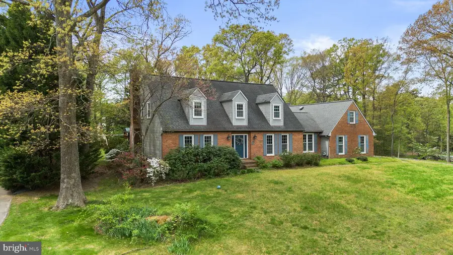 230 Ambleside Dr, Severna Park, MD 21146 - #2