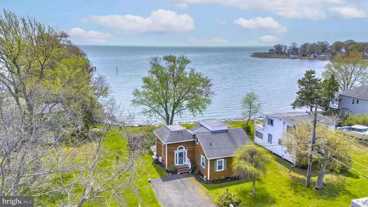 5211 Al Jones Dr, Shady Side, MD 20764 - #1