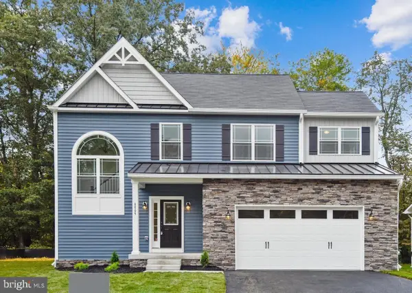 104 Euphoria Ct, GLEN BURNIE, MD 21061