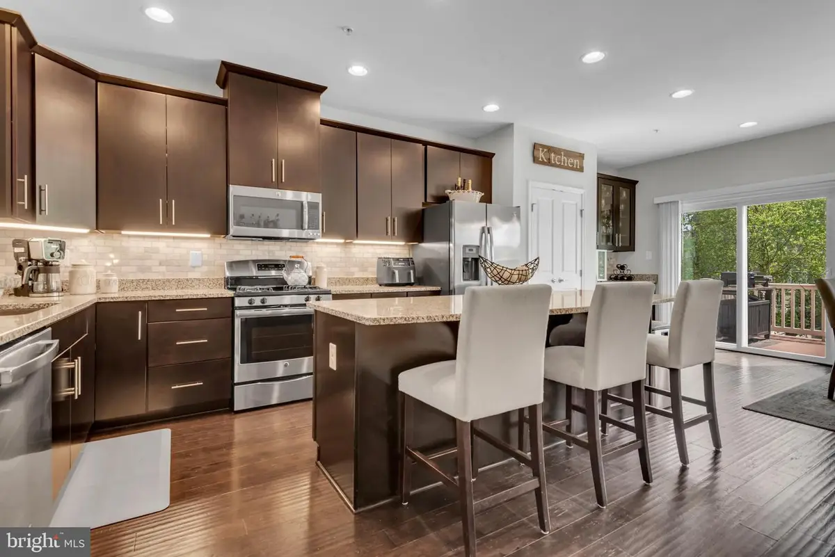 8121 Hickory Hollow Dr, Glen Burnie, MD 21060 - #1