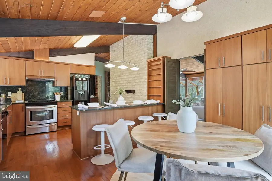 515 Powell Dr, Annapolis, MD 21401 - #3