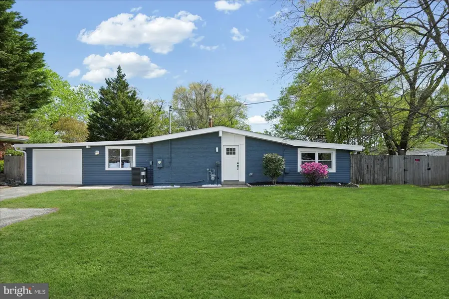 214 Saint James Dr, Glen Burnie, MD 21061 - #3