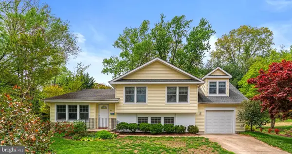 10 Carole Ct, SEVERNA PARK, MD 21146