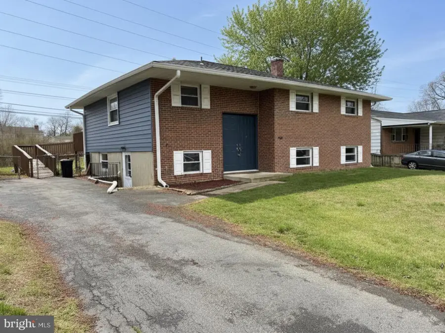 303 Mackintosh Dr, Glen Burnie, MD 21061 - #2