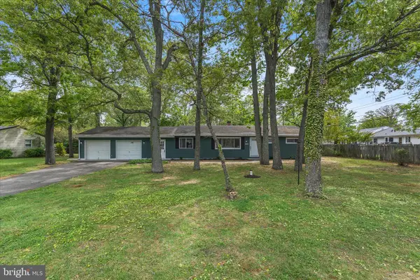 1511 Long Point Rd, PASADENA, MD 21122