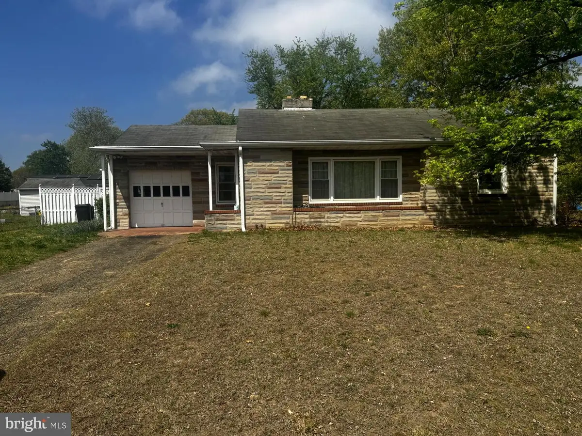 920 Rose Anne Rd, Glen Burnie, MD 21060 - #1