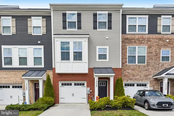 1306 Hawk Hollow Dr, CROFTON, MD 21114