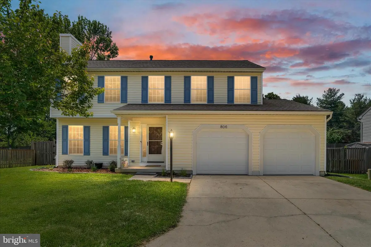 806 Vacation Dr, Odenton, MD 21113 - #1