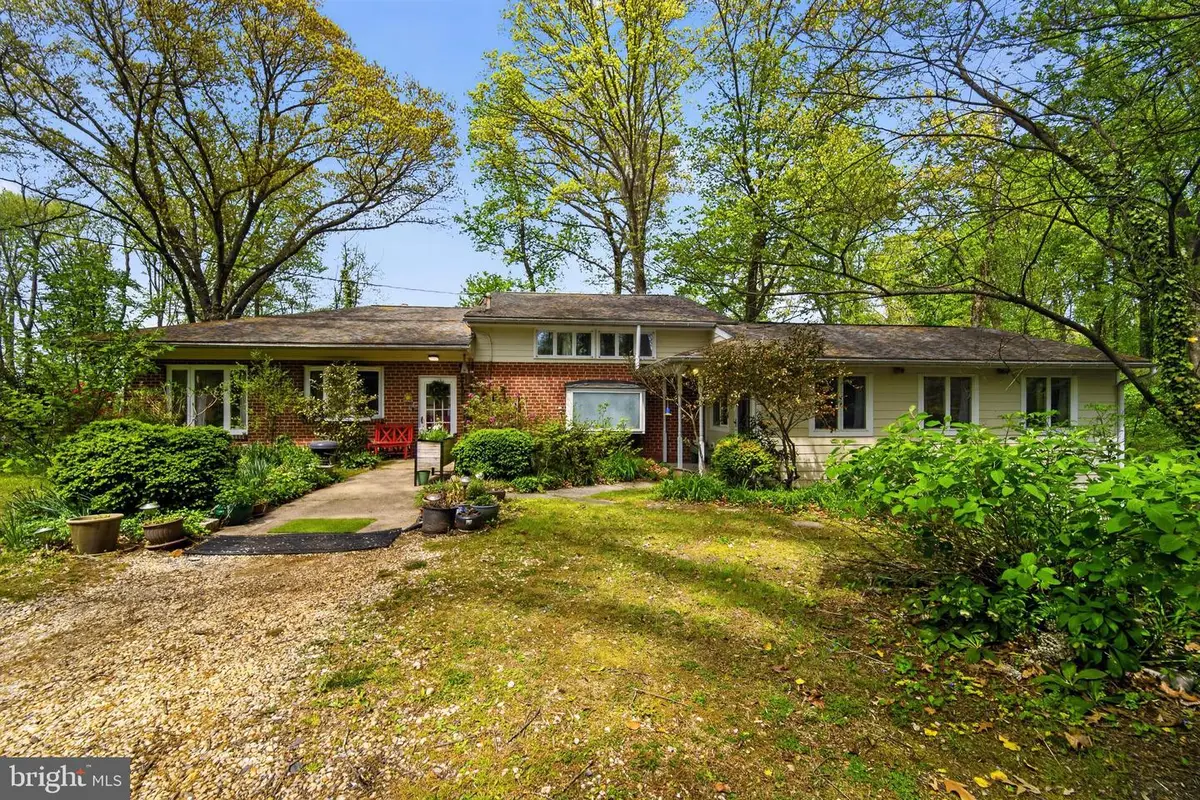 2355 Davidsonville Rd, Gambrills, MD 21054 - #1
