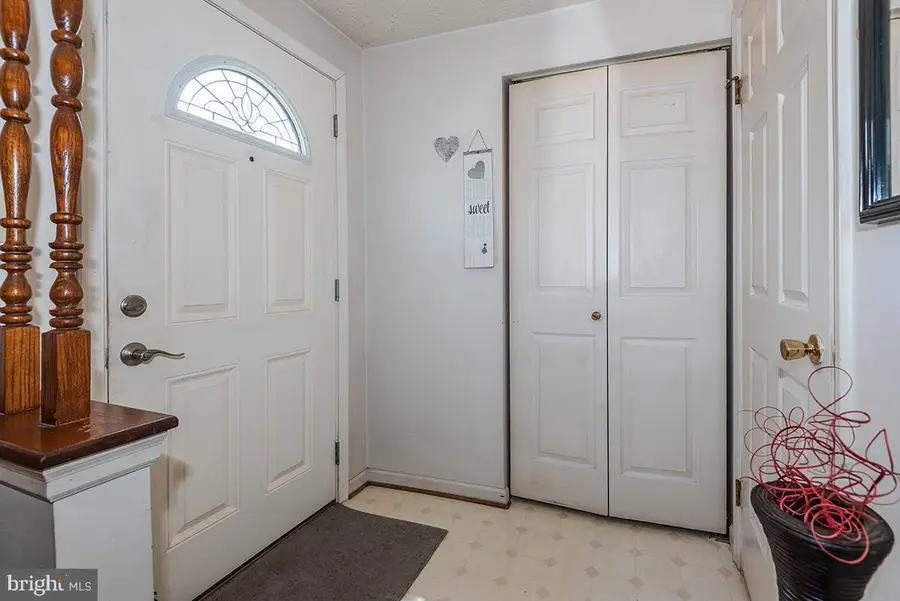 8166 Hazy Dawn Ct, Pasadena, MD 21122 - #3