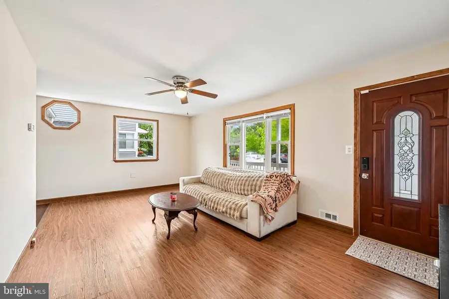 1710 Pleasantville Dr, Glen Burnie, MD 21061 - #2