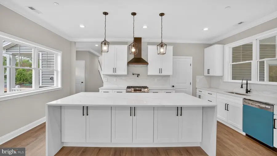 2001 Poplar Ridge Rd, Pasadena, MD 21122 - #2