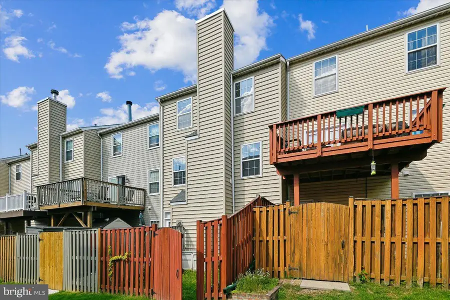 2441 Wentworth Dr, Crofton, MD 21114 - #2