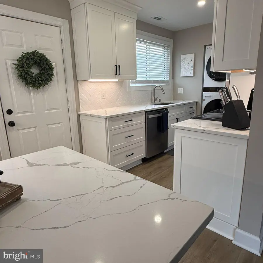 1825 Maltravers Rd, Glen Burnie, MD 21060 - #3