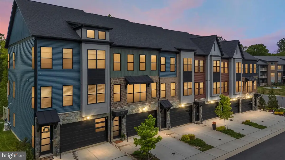 3208 Wellspring Ln, Laurel, MD 20724 - #1