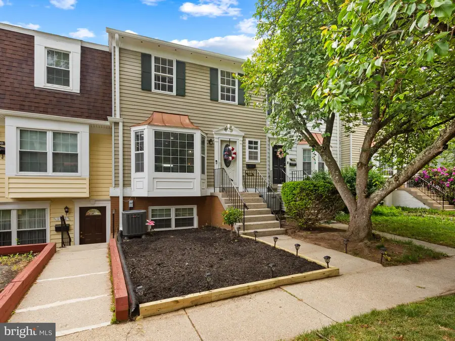 1488 Orleans Ct, Crofton, MD 21114 - #3