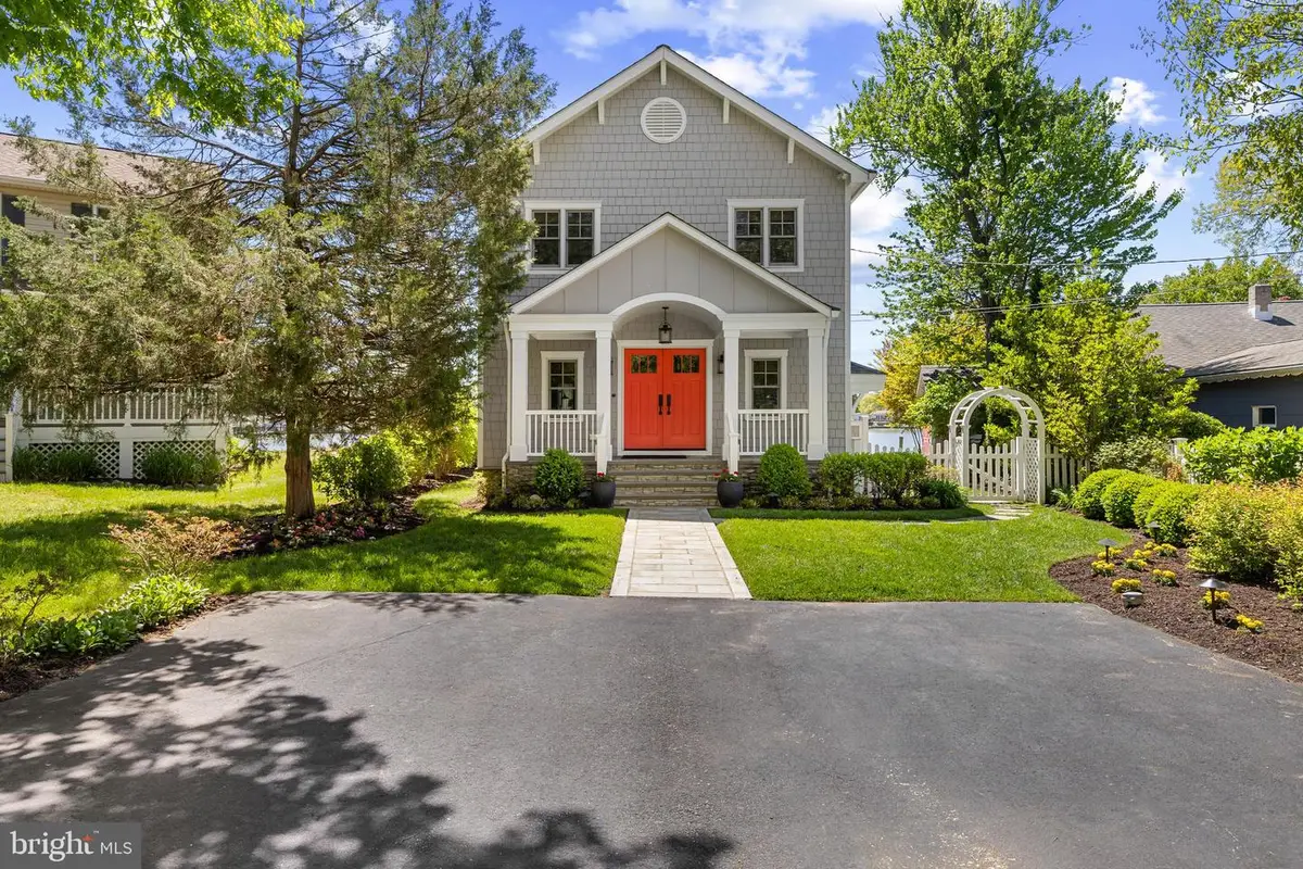 7989 E Riverside Dr, Pasadena, MD 21122 - #1