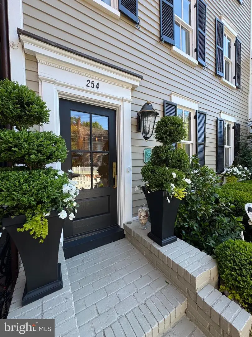 254 King George St, Annapolis, MD 21401 - #1