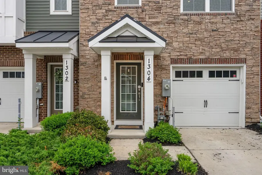 1304 Quiet Lake Cv, Crofton, MD 21114 - #2
