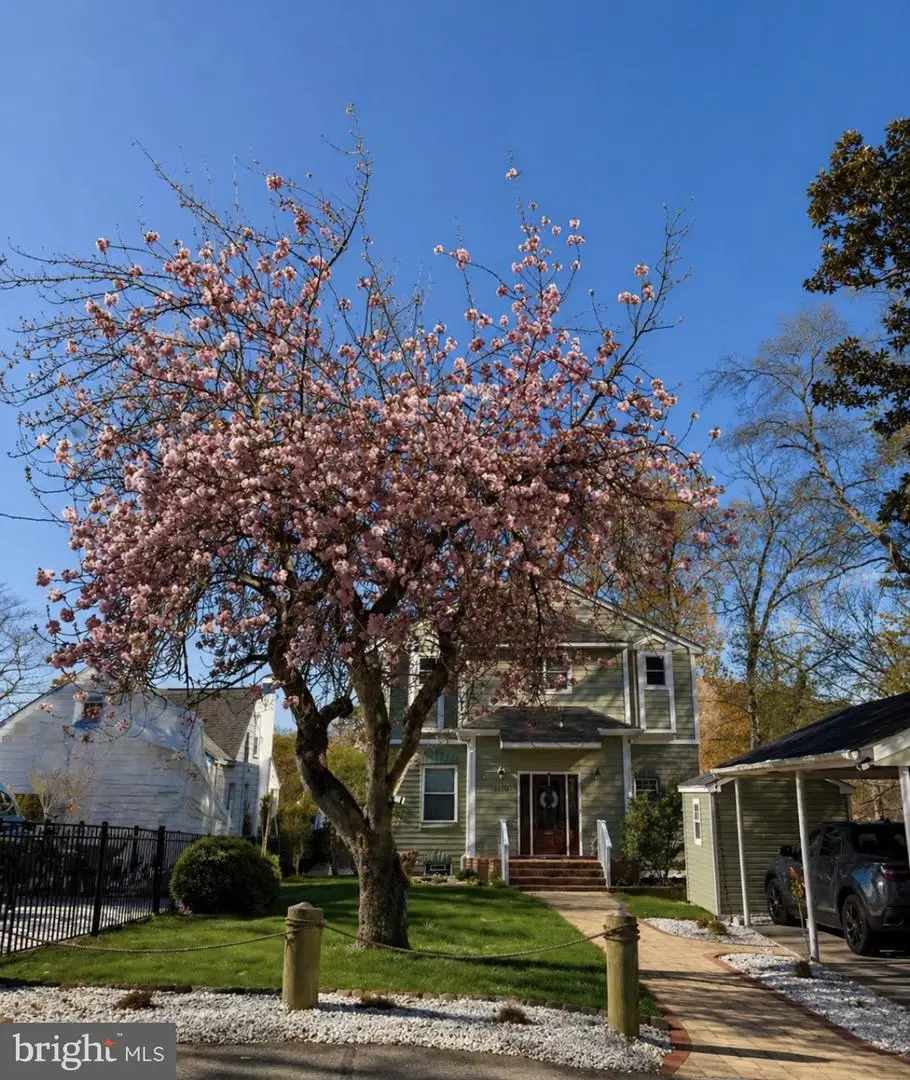 1260 Hillside Rd, Pasadena, MD 21122 - #1