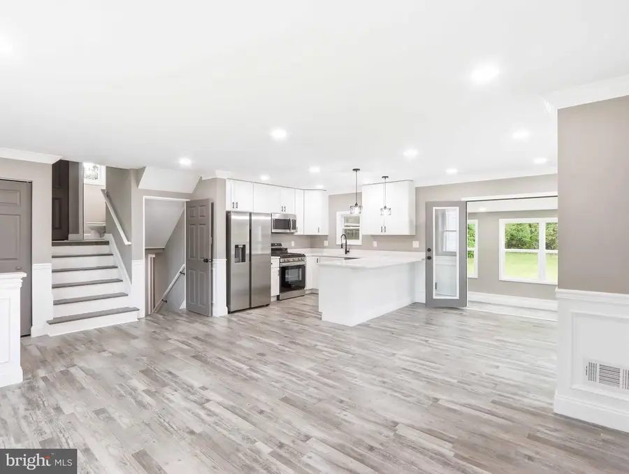 812 Glenview Ave, Glen Burnie, MD 21061 - #3