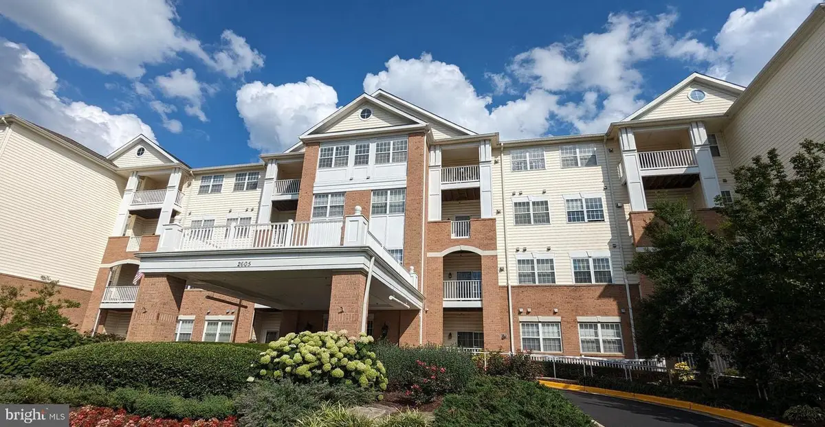 2605 Chapel Lake Dr #101, Gambrills, MD 21054 - #1