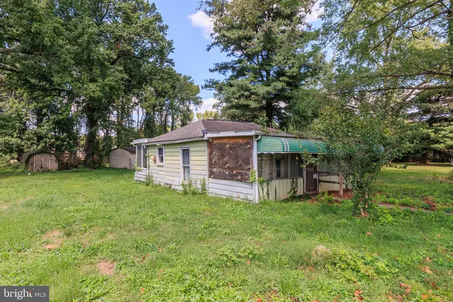 7326 Green Acres Dr, Glen Burnie, MD 21060 - #2