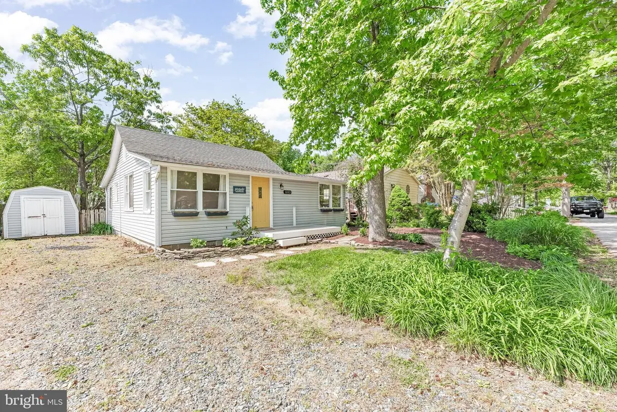 1223 Pine Ave, Shady Side, MD 20764 - #1