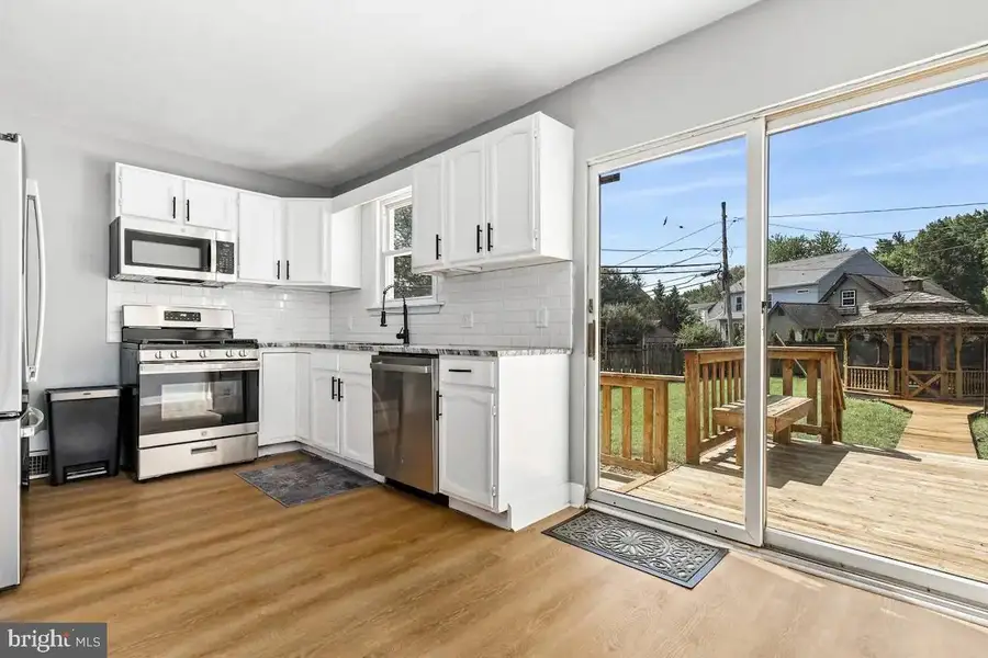 301 Beverley Pl, Edgewater, MD 21037 - #2