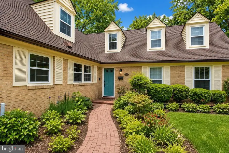 1524 Elwyn Ave, Crofton, MD 21114 - #2