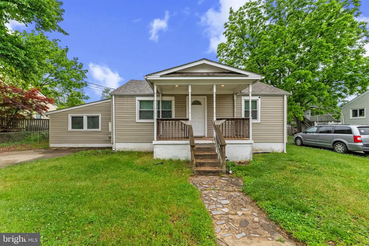 202 1st Ave, Glen Burnie, MD 21060 - #1