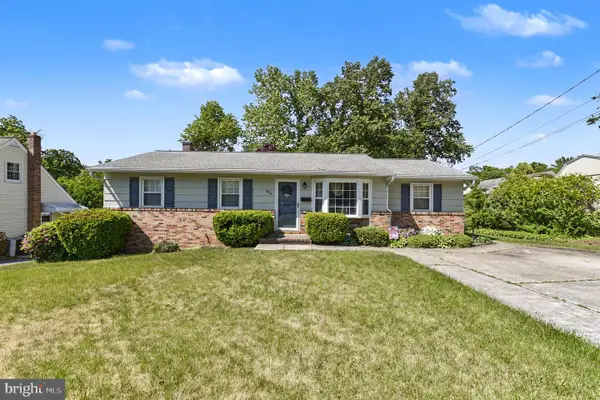 696 W Maple Rd, LINTHICUM HEIGHTS, MD 21090