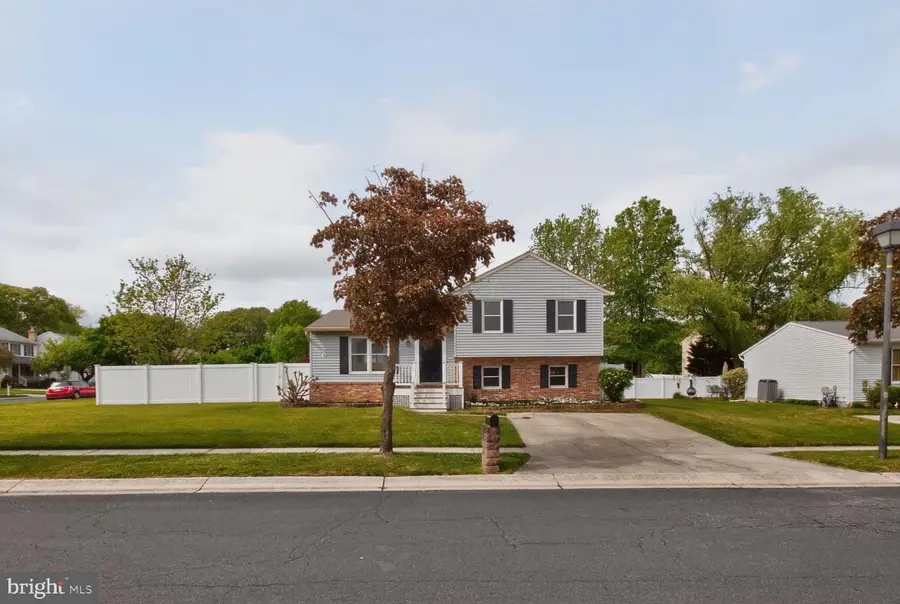 1300 Roundhouse Ct, Severn, MD 21144 - #2