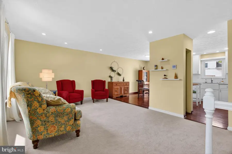 1300 Roundhouse Ct, Severn, MD 21144 - #3