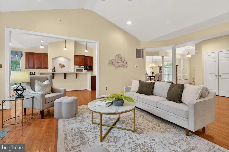 8029 Horicon Point Dr, Millersville, MD 21108 - #3