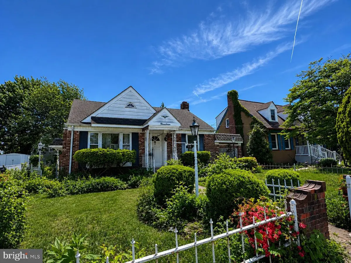 19 Seward Ave, Baltimore, MD 21225 - #1