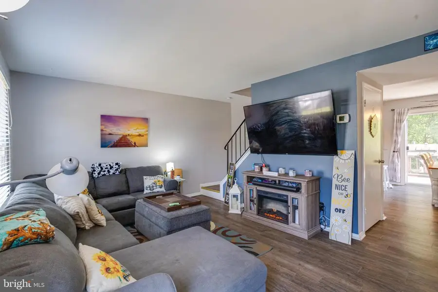 912 Hingham Harbour, Pasadena, MD 21122 - #2