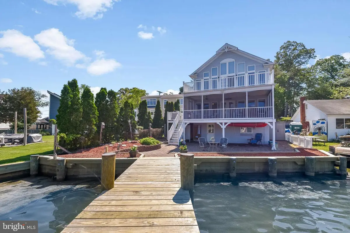 684 N Riverside Dr, Crownsville, MD 21032 - #1