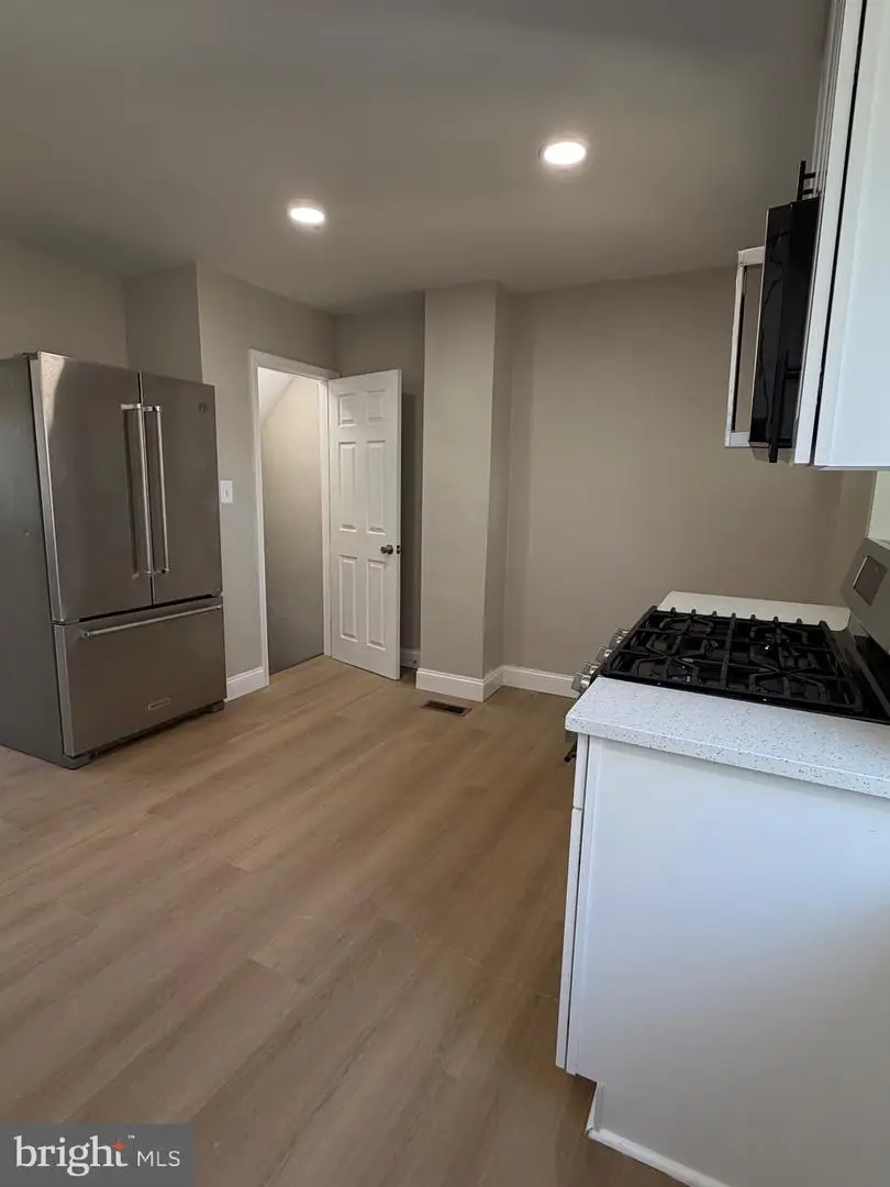 212 W Riverview Rd, Baltimore, MD 21225 - #3