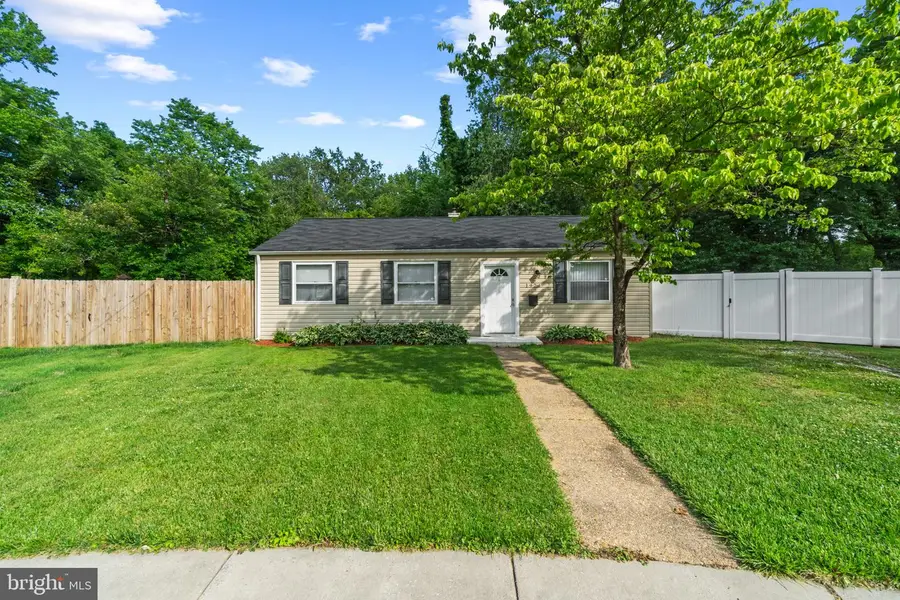 1924 Norwich Rd, Glen Burnie, MD 21061 - #2