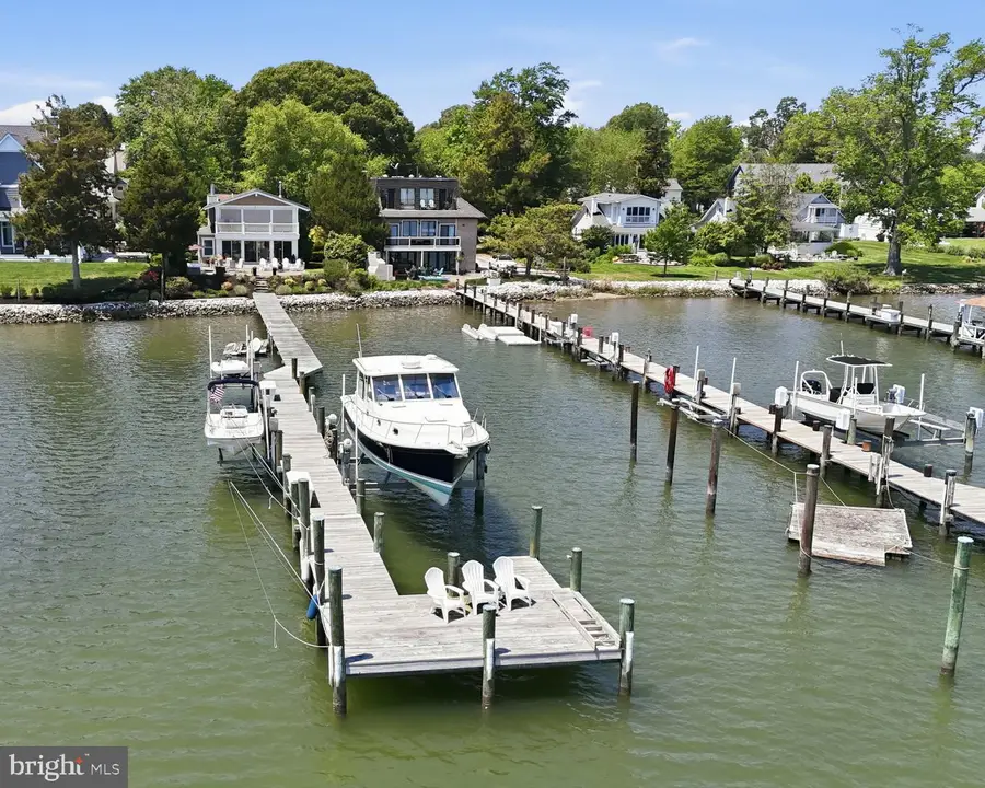 4923 E Chalk Point Rd, West River, MD 20778 - #2
