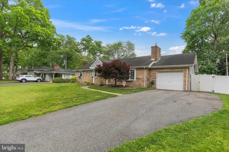 735 Cottonwood Dr, Severna Park, MD 21146 - #2