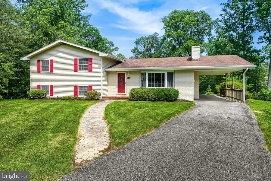 304 Pine Cir, Severna Park, MD 21146 - #3