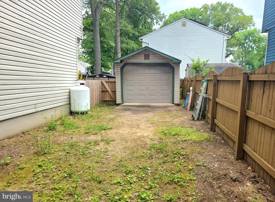 7853 Fernhill Ave, Pasadena, MD 21122 - #3