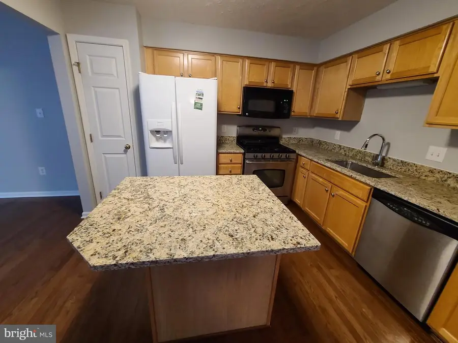 2718 Thornbrook Ct, Odenton, MD 21113 - #2