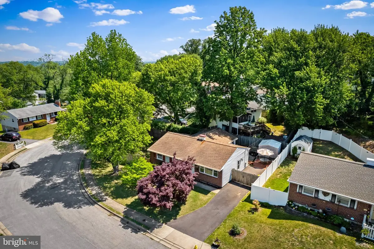 517 Fountain Dr, Linthicum Heights, MD 21090 - #1