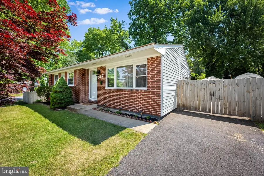 517 Fountain Dr, Linthicum Heights, MD 21090 - #2