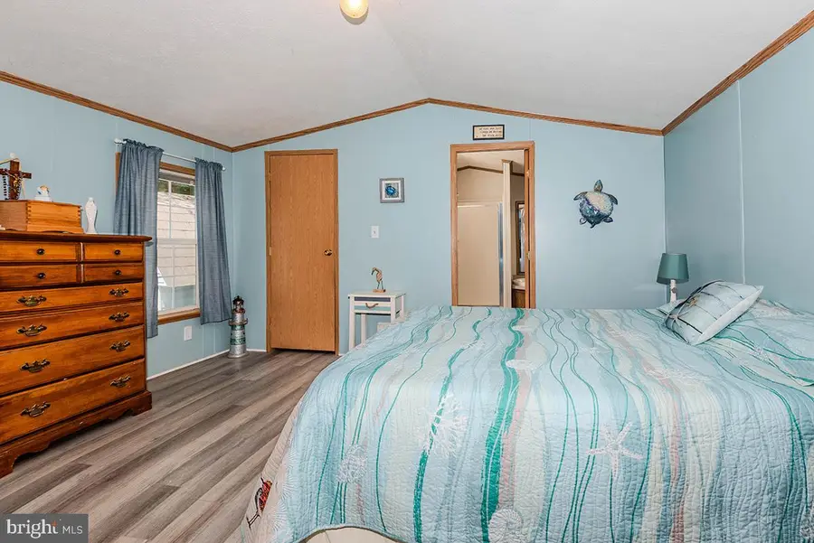 8021 Fair Breeze Dr, Severn, MD 21144 - #3