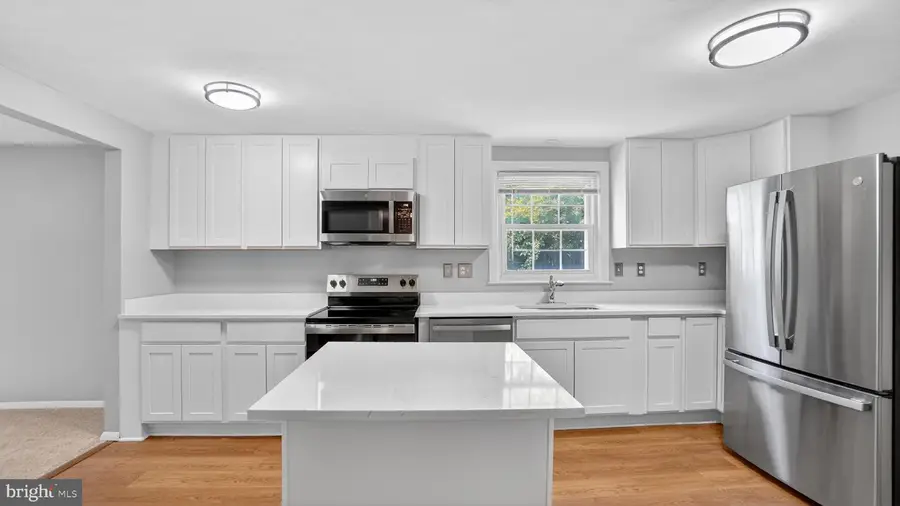 7912 Pepperbox Ln, Pasadena, MD 21122 - #3